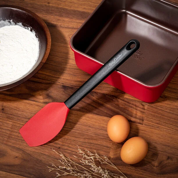 Budget sets for whisking-Betty Crocker - Silicon Spatula - 30x7x2cm