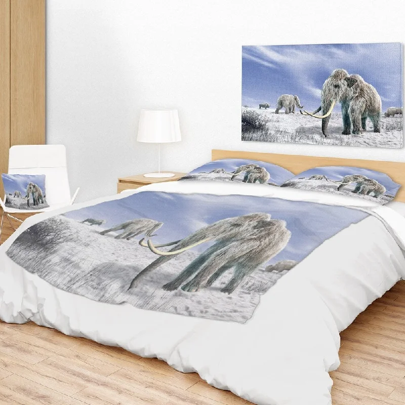 tufted throw blanket-Designart 'Mammoth Elephants in Field' Landscape Photography Throw Blanket