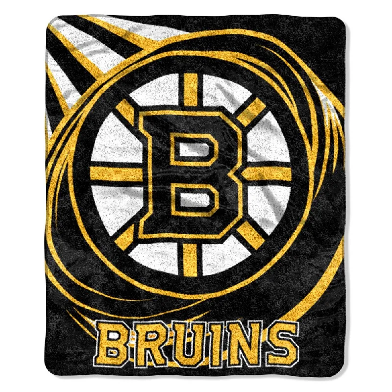 scalloped throw blanket-NHL 065 Bruins Sherpa Puck Throw